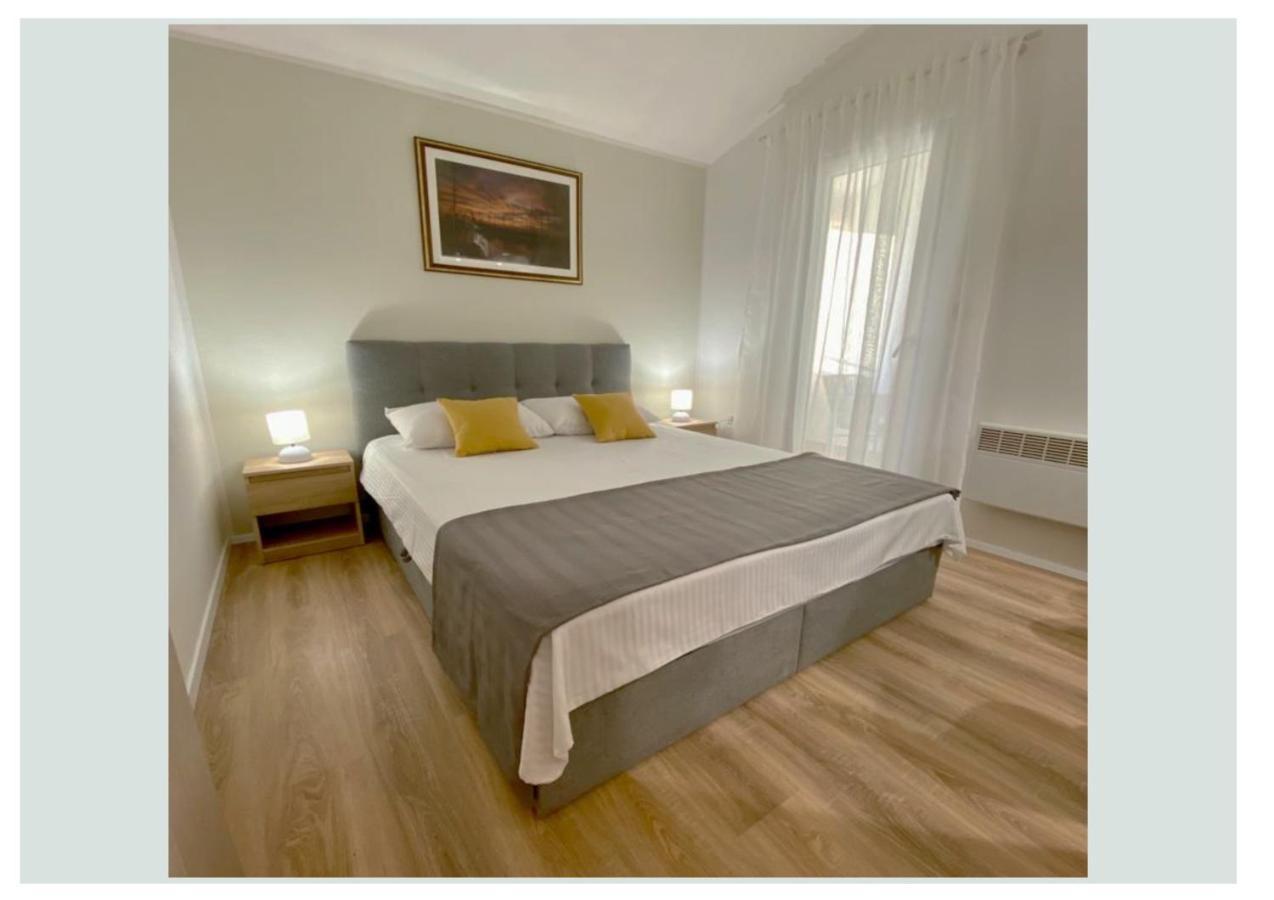 Apartments Fantasia Pula Exterior foto